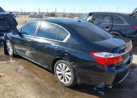 2014 Honda Accord Ex-L V-6 z USA, uszkodzony, nr VIN 1HGCR3F87EA016524